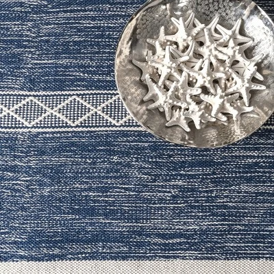 NuLOOM Striped Fringe Angela Area Rug 3 NuLOOM Striped Fringe Angela Area Rug - Image 3