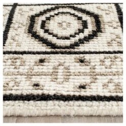 Ivory/Gray Abstract Tufted Runner - (2'3"x8' Runner) - Safavieh