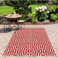 4'x6' Geometric Woven Accent Rug Red - Momeni -Home Decor Shop GUEST 38727a11 fe25 4a5a b52f 562f07fbf0aa