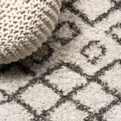 Algaida Moroccan Diamond Shag Area Rug - JONATHAN Y -Home Decor Shop GUEST 3c83c42b 62b0 4e2e a30c 0c7f27cfb705
