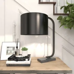 Traditional Metal Table Lamp Black - Olivia & May -Home Decor Shop GUEST 463deb5a e042 4ecd b9b0 63fc5bd4ee77