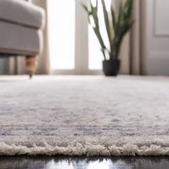 Kristie Floral Loomed Rug - Safavieh -Home Decor Shop GUEST 59db519e af3b 4ab5 8c44 3e2b188c49d1