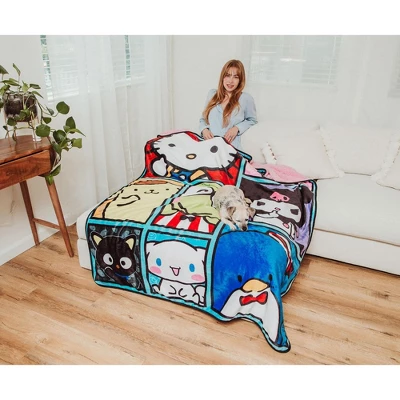 Surreal Entertainment Sanrio Hello Kitty And Friends Oversized Fleece Throw Blanket | 54 X 72 Inches 4 Surreal Entertainment Sanrio Hello Kitty And Friends Oversized Fleece Throw Blanket | 54 X 72 Inches - Image 4