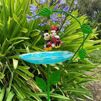 Disney 28" Mickey And Minnie Mouse Resin Birdbath Stake 4 Disney 28" Mickey And Minnie Mouse Resin Birdbath Stake - Image 4