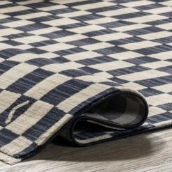 Dominique Abstract Checkered Fringe Area Rug -Home Decor Shop GUEST 890eafe6 bfed 4dc6 a978 32dd195810c7