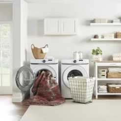 Nourison Washable Brilliance Medallion Indoor Rug -Home Decor Shop GUEST c2c2aea6 9fe5 4116 80cb cde80a779f25