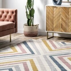 NuLOOM Neveah Contemporary Chevron Area Rug -Home Decor Shop GUEST c50c9a21 5393 42ed 912f 4493e3e4cb34