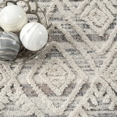 NuLOOM Diamond Shaggy Deja Area Rug 6 NuLOOM Diamond Shaggy Deja Area Rug - Image 6